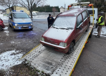 Mieszkańcy Bełchatowa mają dość wraków