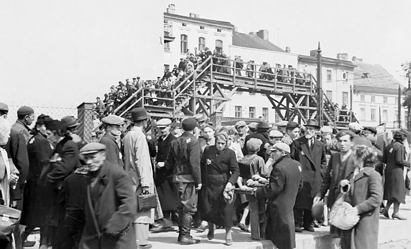 Bundesarchiv R 49 Bild 1733 Polen Ghetto Litzmannstadt Brucke