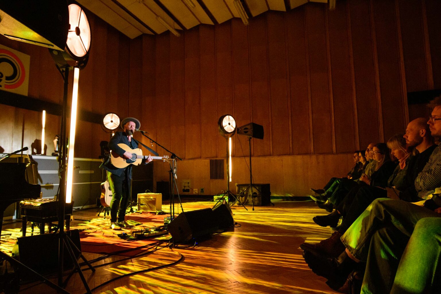 Kev Fox w Radiu Lodz fot Sebastian Szwajkowski