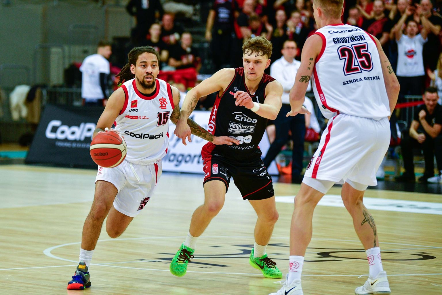 ŁKS Coolpack Szkoła Gortata vs ENEA Abramczyk Astoria Bydgoszcz fot Sebastian Szwajkowski_27 LKS Coolpack Szkola Gortata vs ENEA Abramczyk Astoria Bydgoszcz fot Sebastian Szwajkowski 27