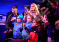 Tomaszów Mazowiecki powitał olimpijczyków. Srebrny Władimir Semirunnij w Arenie Lodowej