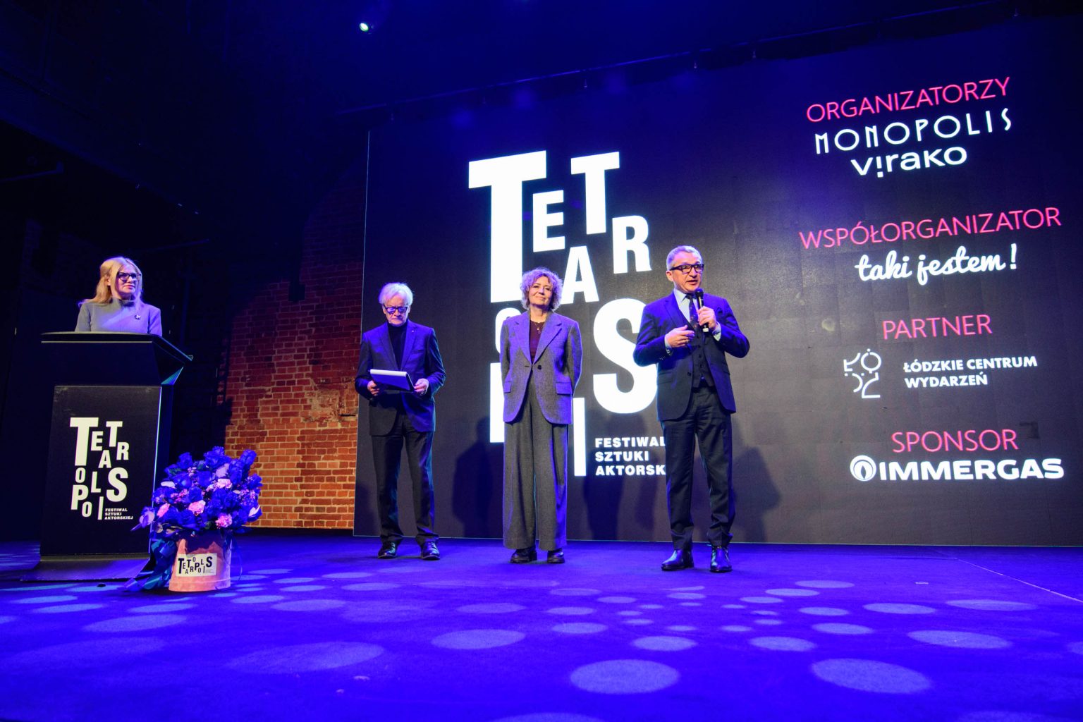 Przedstawienie programu Teatropolis fot Sebastian Szwajkowski Przedstawienie programu Teatropolis fot Sebastian Szwajkowski