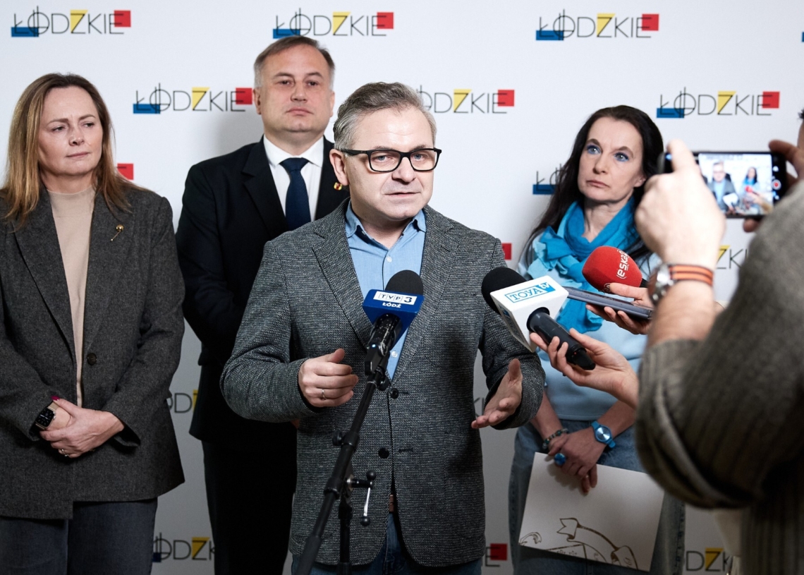 Pomoc dla seniorów i studentów. Dwa programy Urzędu Marszałkowskiego w Łodzi