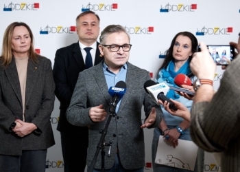 Pomoc dla seniorów i studentów. Dwa programy Urzędu Marszałkowskiego w Łodzi