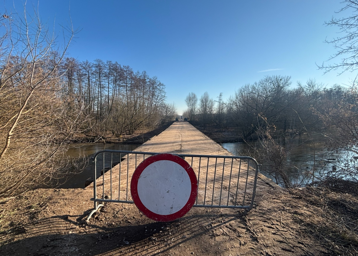 Remont mostu w gminie Nieborów. Mieszkańcy zyskają nową przeprawę przez Bzurę [ZDJĘCIA]