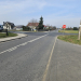 Drogowy absurd w Lututowie. Brak przejścia dla pieszych i linia ciągła przy wjeździe do sklepu 10 Drogowy absurd w Lututowie. Brak przejścia dla pieszych i linia ciągła przy wjeździe do sklepu