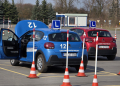 17-latkowie masowo chcą zdawać na prawo jazdy. Szkoły mają problem