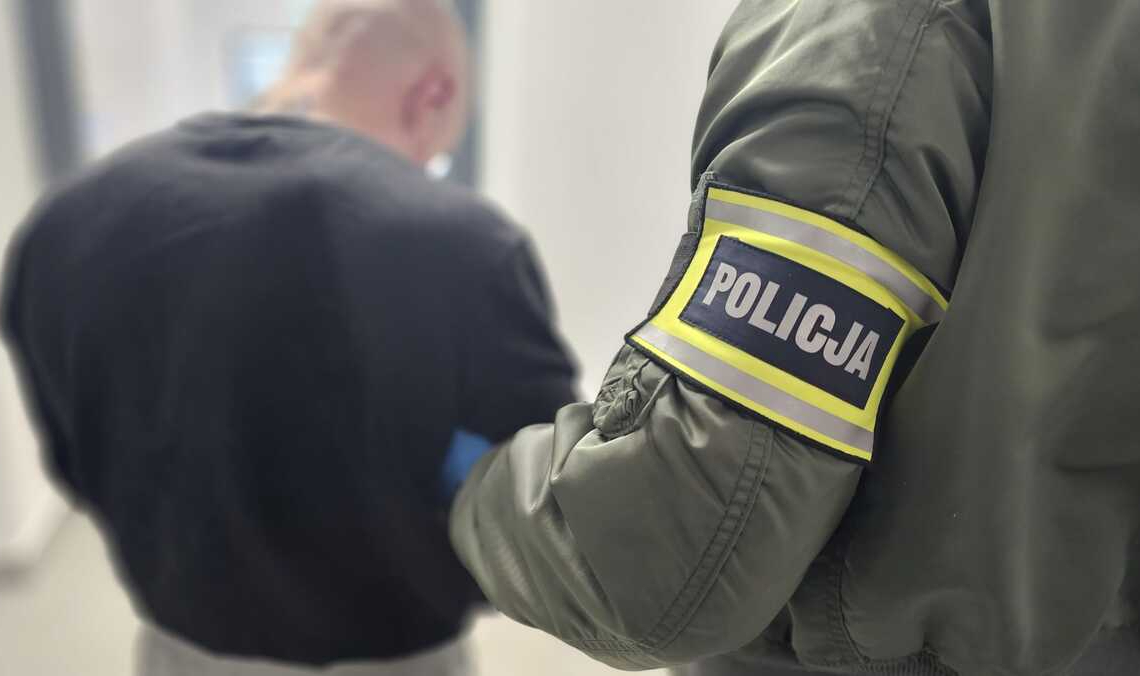 Rozbójnik z hulajnogi. Okradł 79-latkę, grozi mu 15 lat więzienia
