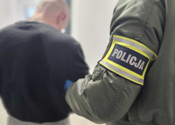 Rozbójnik z hulajnogi. Okradł 79-latkę, grozi mu 15 lat więzienia