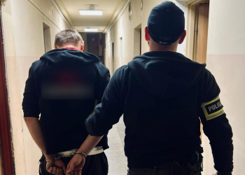 Okradł na prawie 30 tysięcy złotych, trafił do aresztu śledczego. Grozi mu do 5 lat więzienia