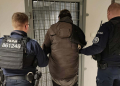 Obnażał się na ulicach Piotrkowa Trybunalskiego. 42-latek wpadł w ręce policji