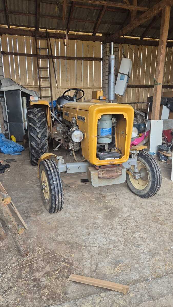 Ukradli traktor i sprzedali go paserowi. Grozi im do 10 lat więzienia 1 270 241084