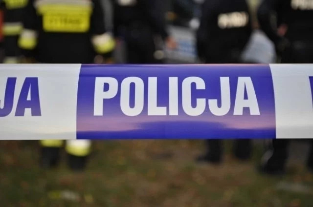 Zaginął cztery dni temu, policjanci odnaleźli jego zwłoki. Nie żyje 45-latek z Tomaszowa Mazowieckiego 1 Tragiczny wypadek w Zgierzu. Zmiażdżona głowa kierowcy podczas wymiany koła