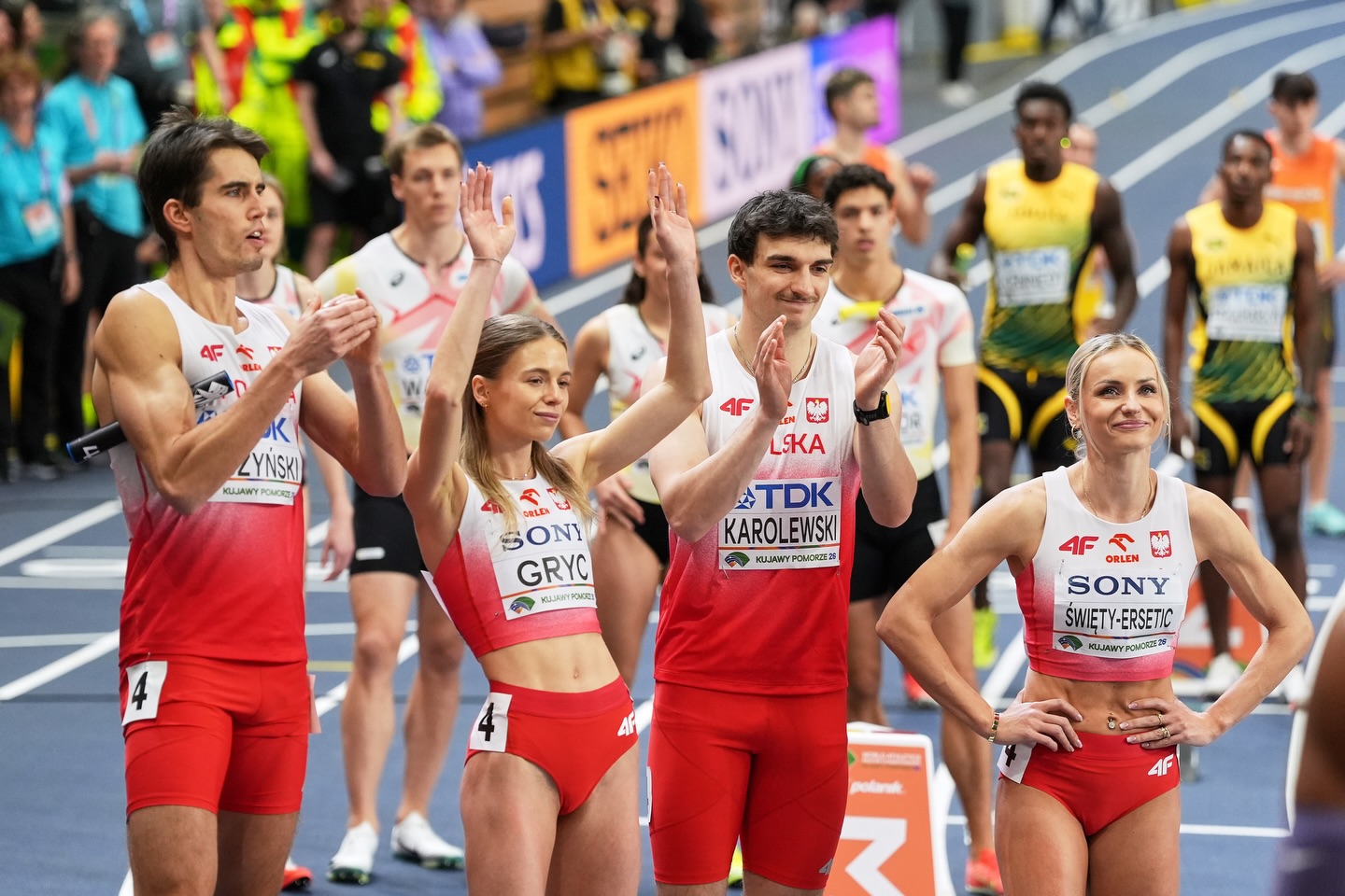 Czwarci na mecie, ale z brązowym medalem. Sztafeta mieszana 4x400 metrów trzecia na HMŚ w Toruniu