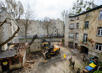 Budynek przy Gdańskiej znika z krajobrazu Łodzi