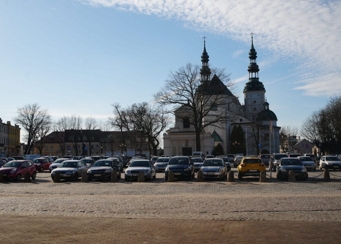 Łowicz przebuduje Stary Rynek. Powstanie parking podziemny