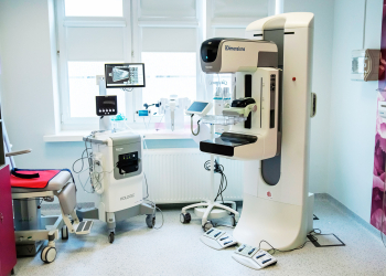 Nowoczesny mammograf w szpitalu im. Kopernika w Łodzi. Sprzęt pozwoli na szybszą diagnozę