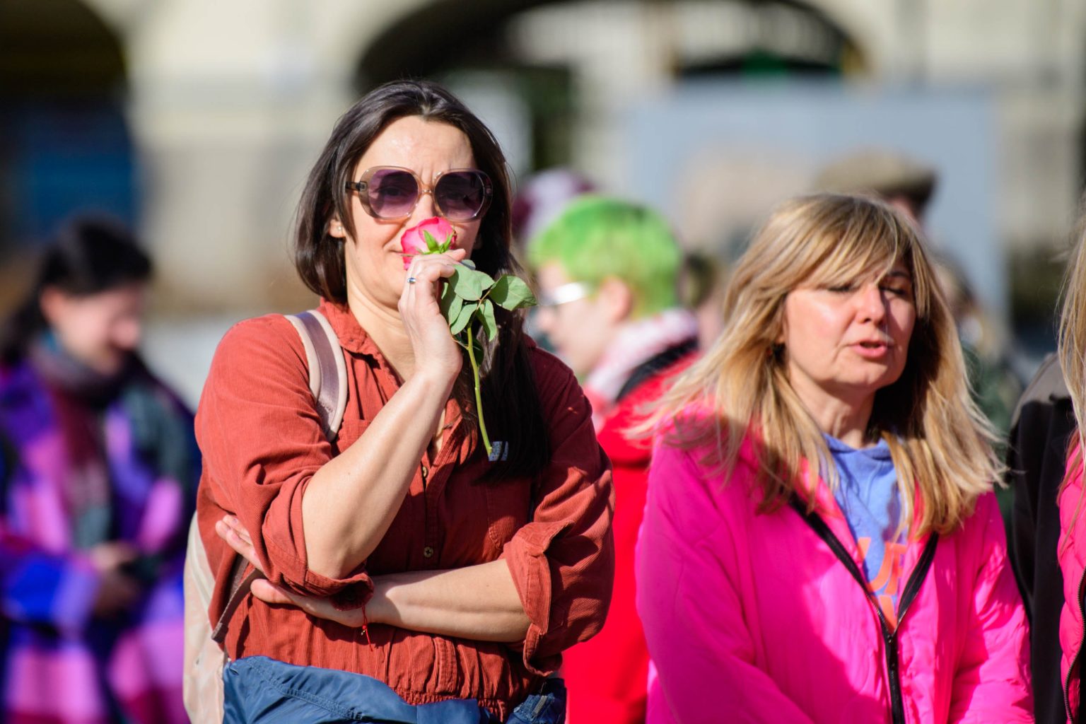 Kwiaty w Pięść manifestacja na Dzień Kobiet fot Sebastian Szwajkowski_10 Kwiaty w Piesc manifestacja na Dzien Kobiet fot Sebastian Szwajkowski 10