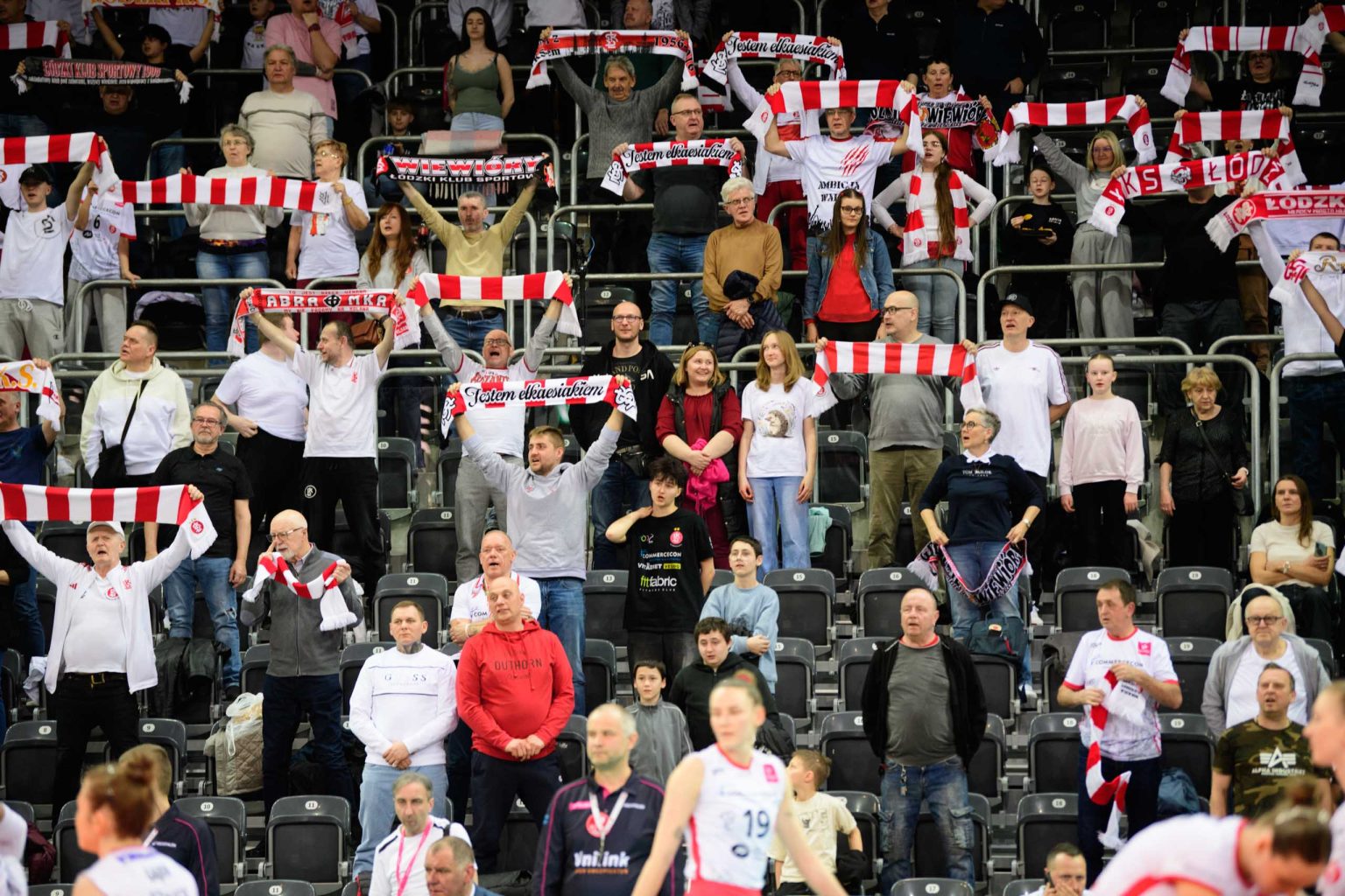 LKS Commercecon vs Volley Wroclaw fot Sebastian Szwajkowski 24