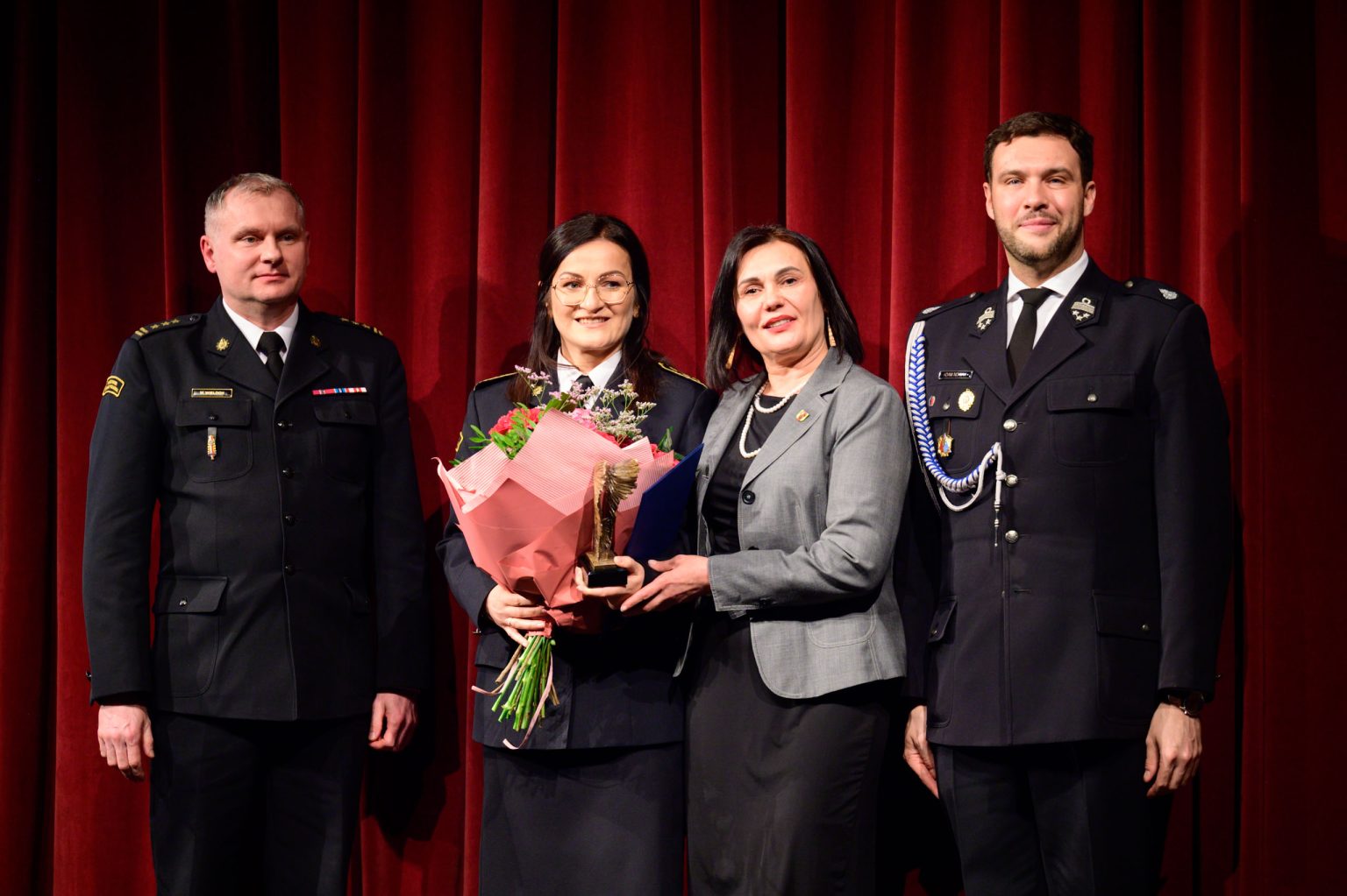Mundurowy Dzien kobiet w Teatrze Jaracza w Lodzi fot Sebastian Szwajkowski 21