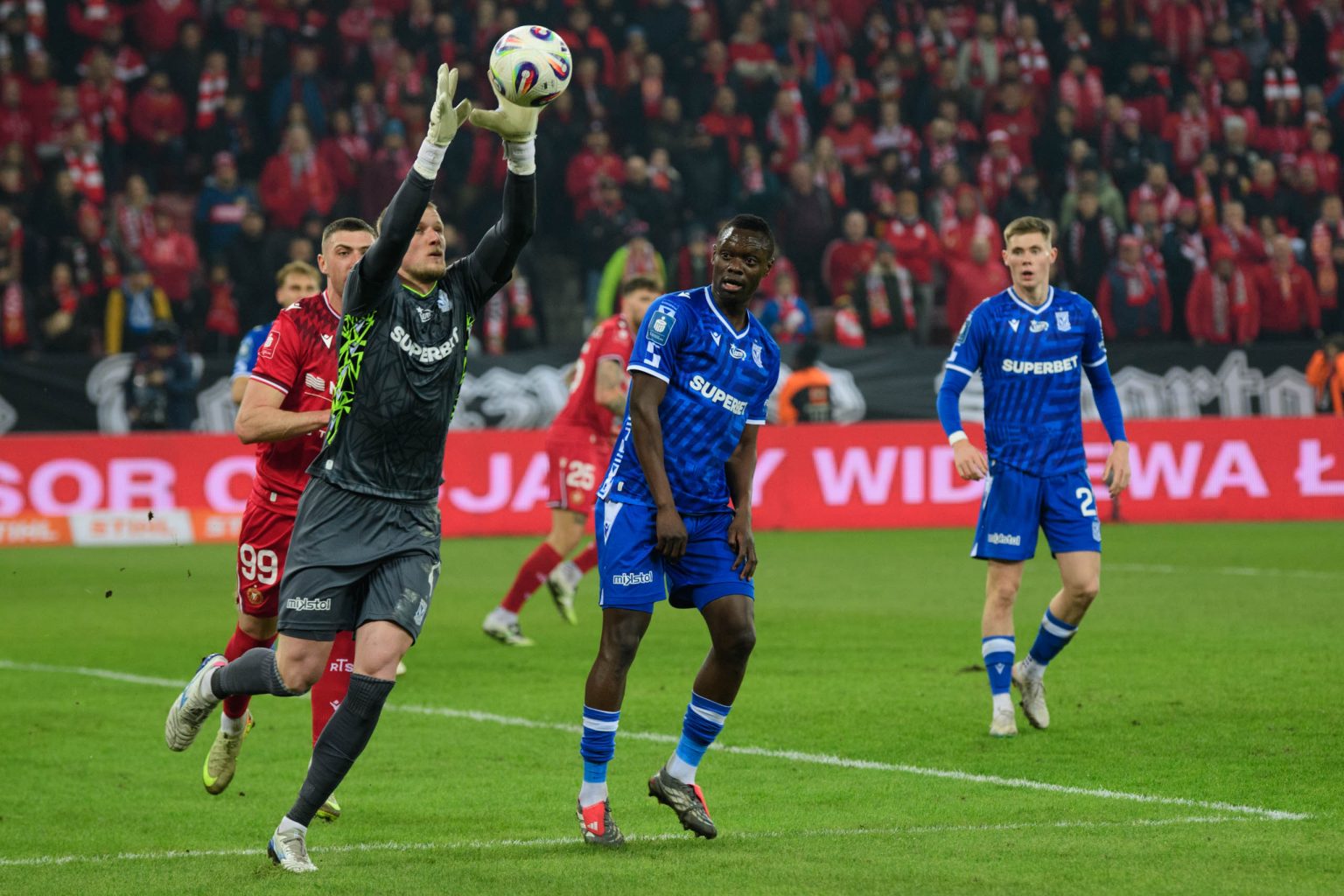 Widzew Łódź vs Lech Poznań fot Sebastian Szwajkowski_22 Widzew Lodz vs Lech Poznan fot Sebastian Szwajkowski 22