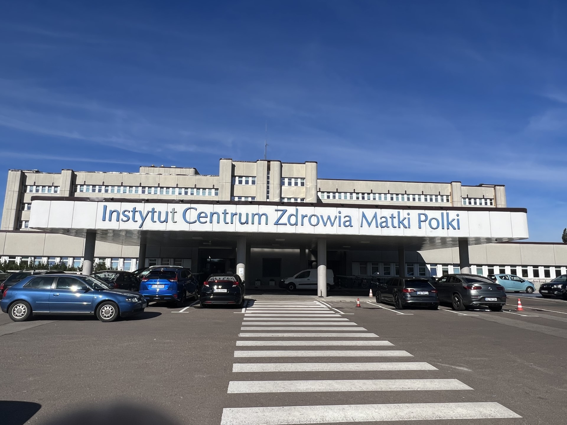 12 pomp do żywienia dla małych pacjentów Matki Polki w Łodzi
