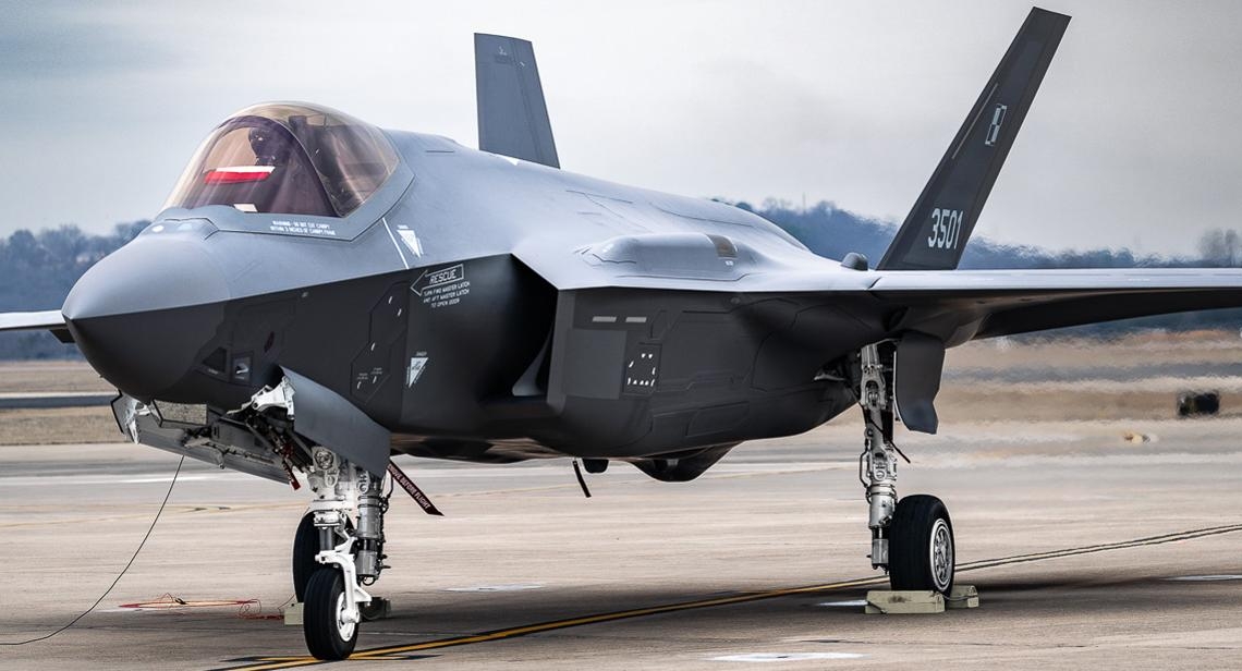 Łask gotowy na F-35. Polska przyspiesza modernizację lotnictwa 1 Łask gotowy na F-35. Polska przyspiesza modernizację lotnictwa
