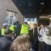 Protest pod siedzibą Zarządu Lokali Miejskich. Interweniowała policja 7 Protest pod siedzibą Zarządu Lokali Miejskich. Interweniowała policja