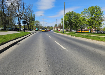 Ryzykowne przesiadki przy Legionów. Pasażerowie nie korzystają z pasów
