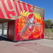 Sklep Widzewa przed stadionem został oblany farbą 10 Sklep Widzewa przed stadionem został oblany farbą