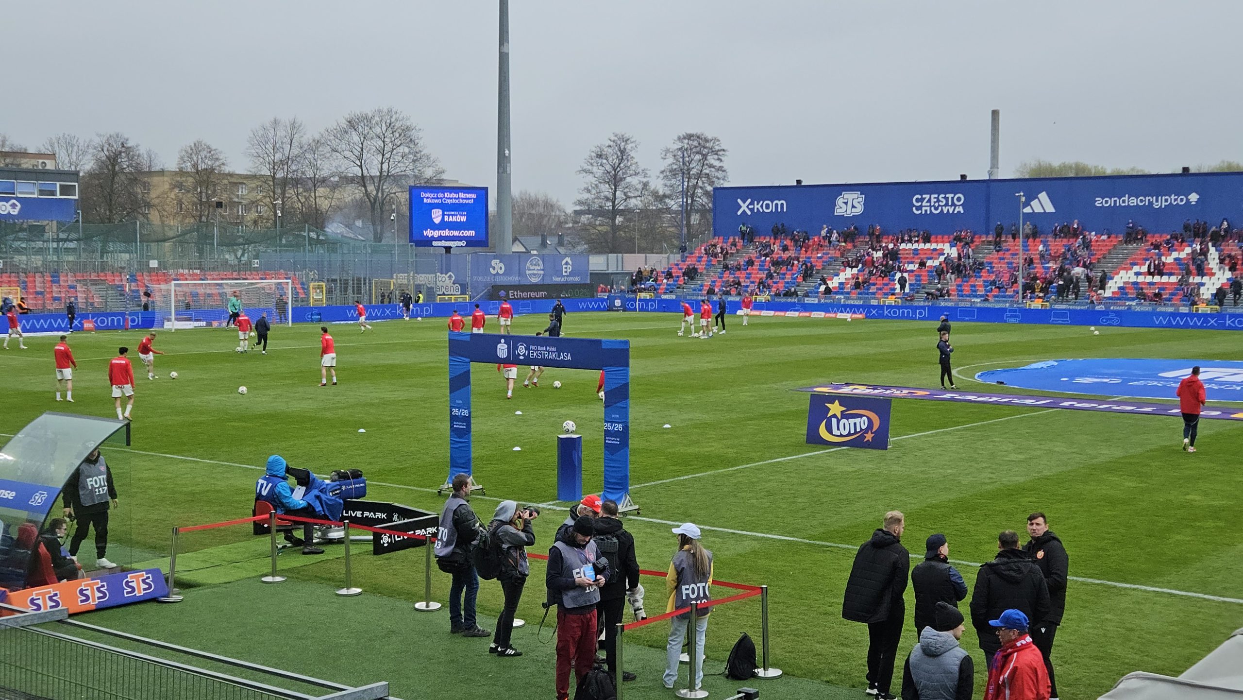 Przed meczem Raków Częstochowa - Widzew Łódź