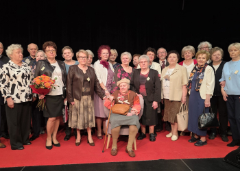 Maturalny jubileusz w Sulejowie. 60 lat temu przystąpili do egzaminu dojrzałości [ZDJĘCIA]