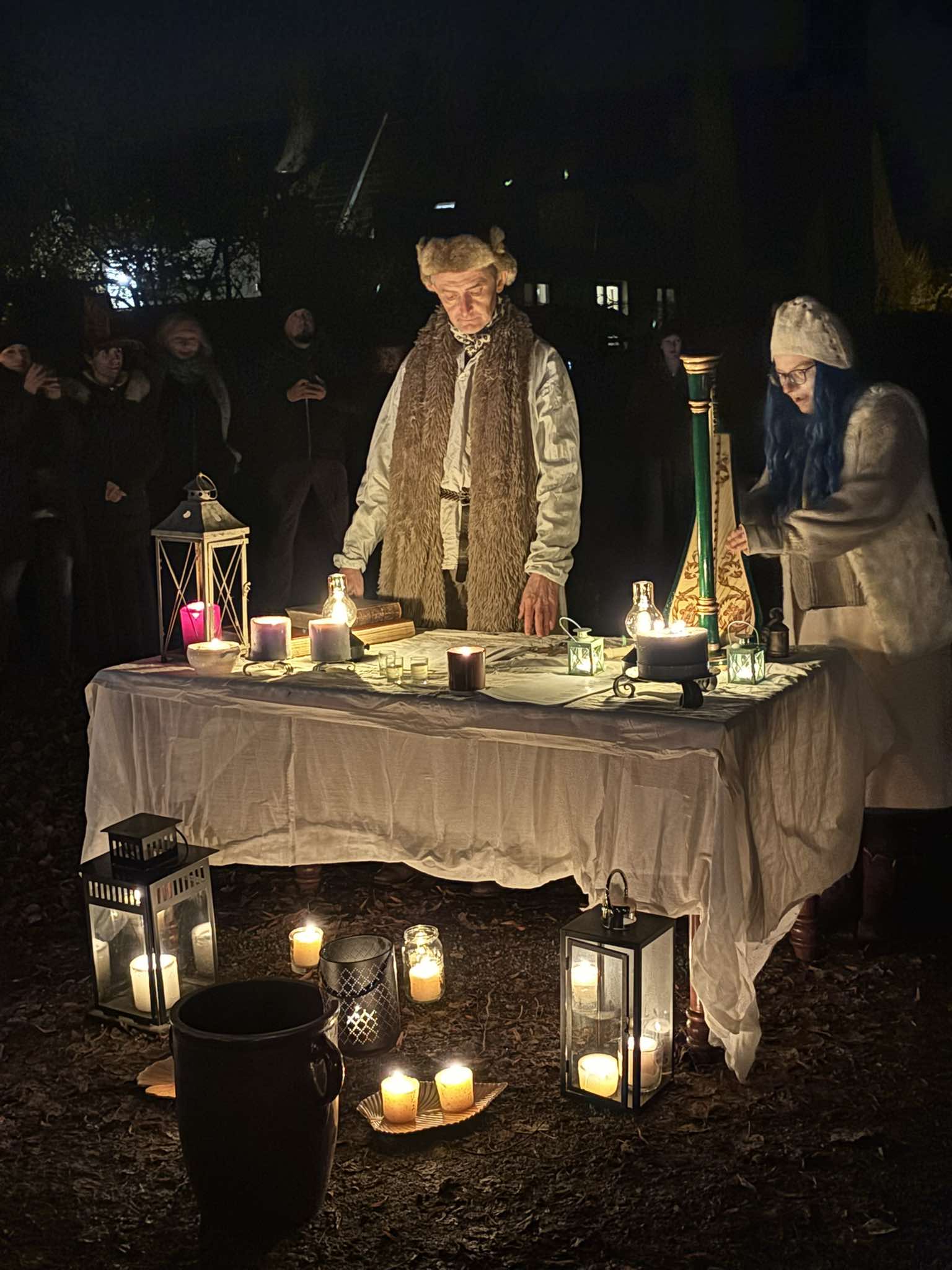 Anna Groblińska i osiedlowe "Dziady"