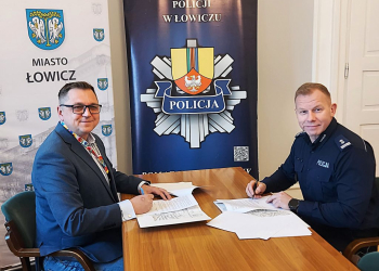 Łowicz: będzie więcej patroli policji. Miasto podpisało porozumienie z powiatową komendą