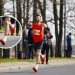 Przebiegł DOZ Maraton Łódź 2026 w… Crocsach. Nieoficjalny rekord świata i Guinnessa