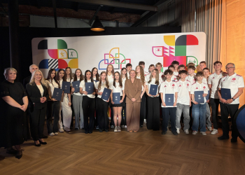 Znicz olimpijski zapłonął w województwie łódzkim 8 Znicz olimpijski zapłonął w województwie łódzkim