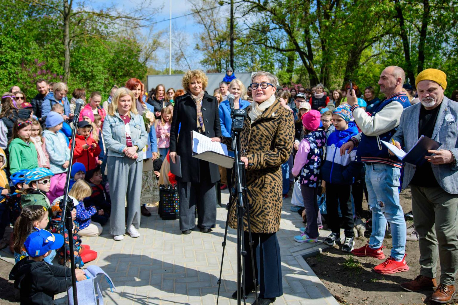 Odsłonięcie Pomnika Muminka fot Sebastian Szwajkowski_14 Odsloniecie Pomnika Muminka fot Sebastian Szwajkowski 14