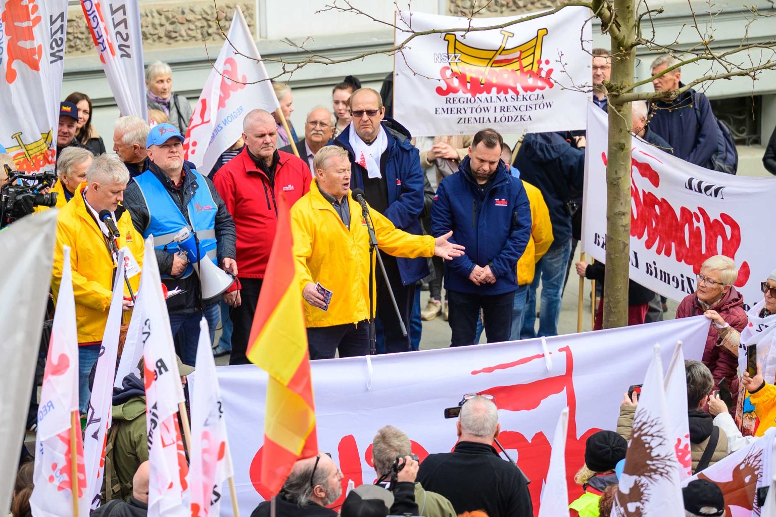 Protest Solidarności przed Urzędem Wojewódzkim fot Sebastian Szwajkowski_20 Protest Solidarnosci przed Urzedem Wojewodzkim fot Sebastian Szwajkowski 20