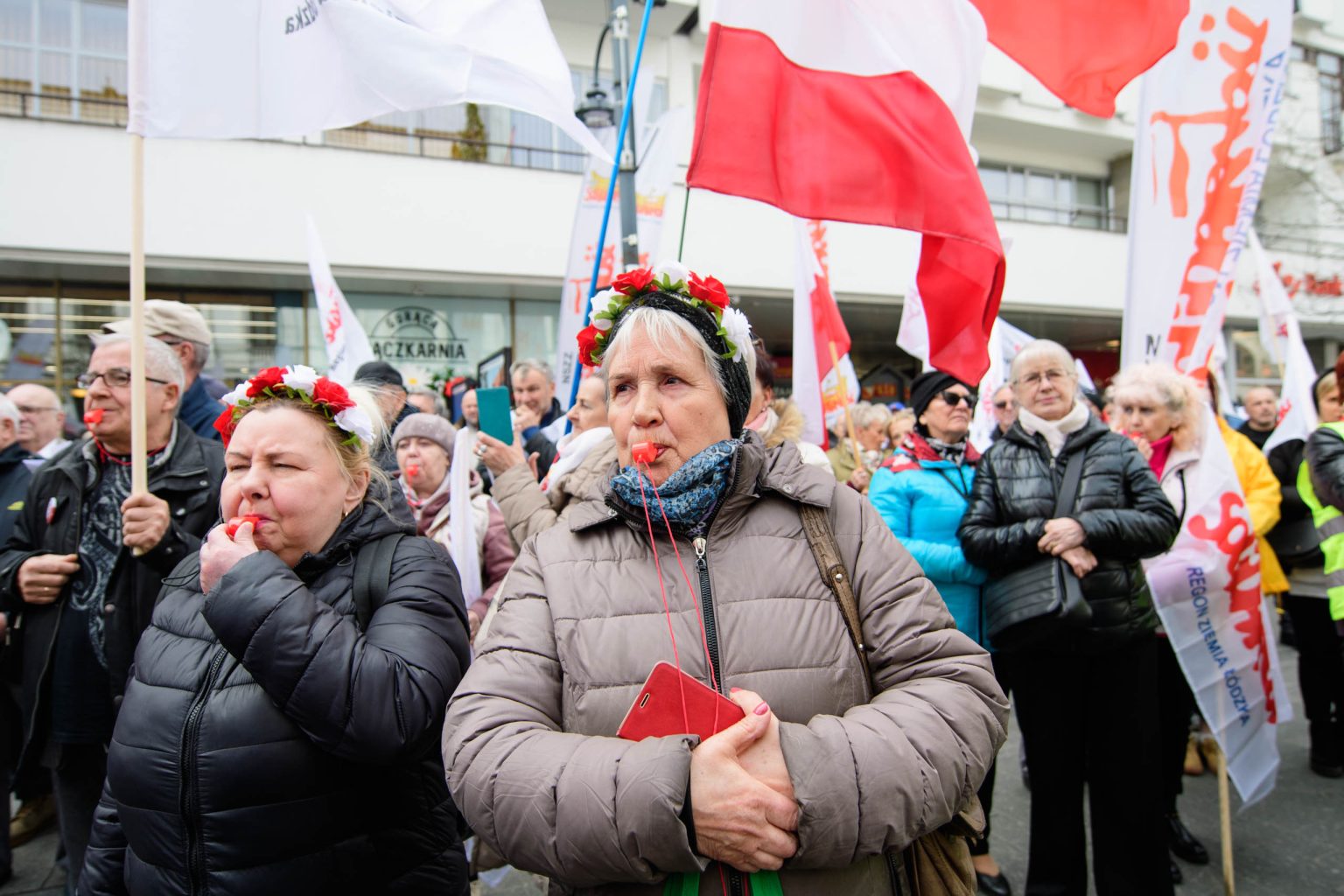 Protest Solidarności przed Urzędem Wojewódzkim fot Sebastian Szwajkowski_7 Protest Solidarnosci przed Urzedem Wojewodzkim fot Sebastian Szwajkowski 7