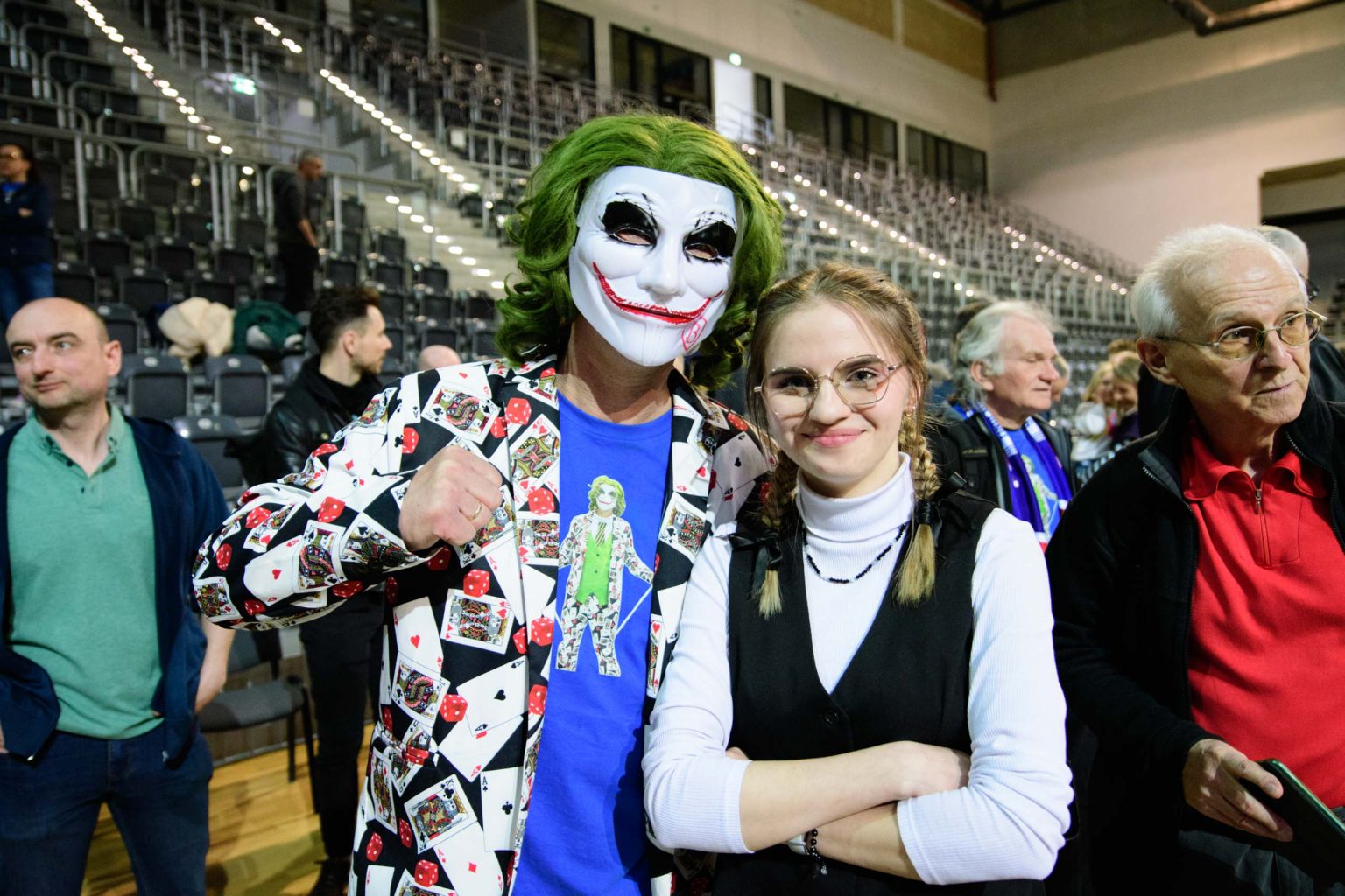 Przywitanie zlotych siatkarek PGE Budowlani fot Sebastian Szwajkowski 7