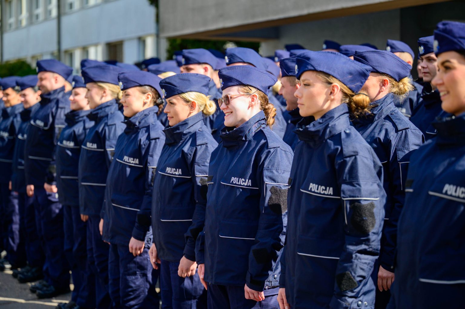 Subowanie nowych funkcjonariuszy policji w Lodzi fot Sebastian Szwajkowski 2