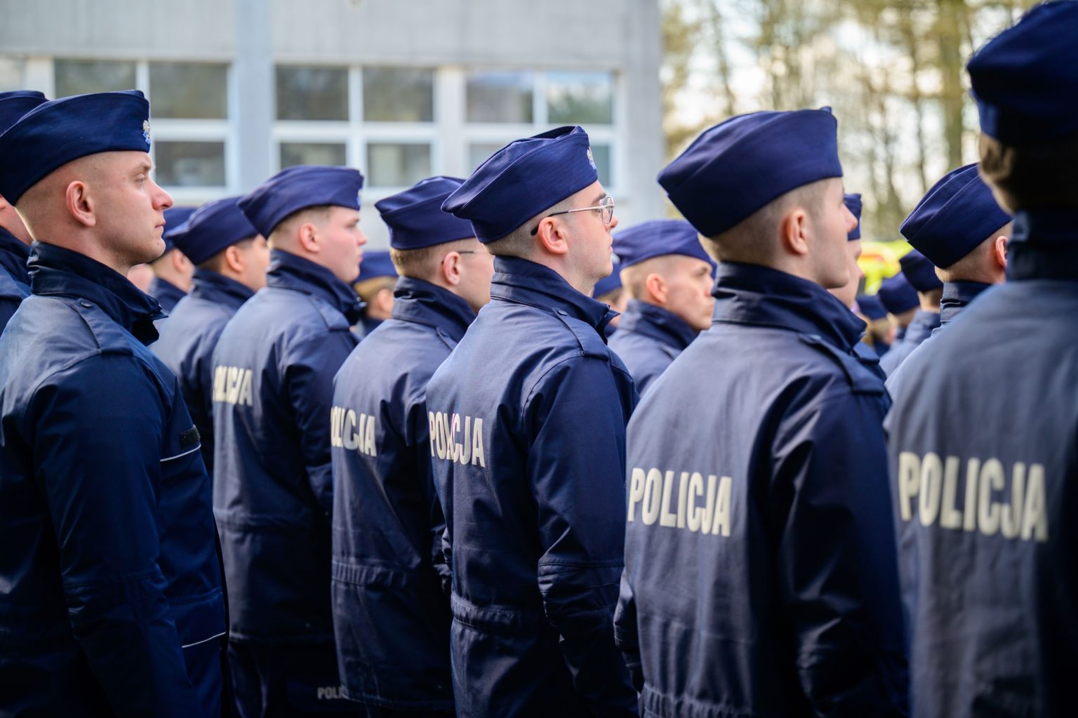 Subowanie nowych funkcjonariuszy policji w Lodzi fot Sebastian Szwajkowski 6