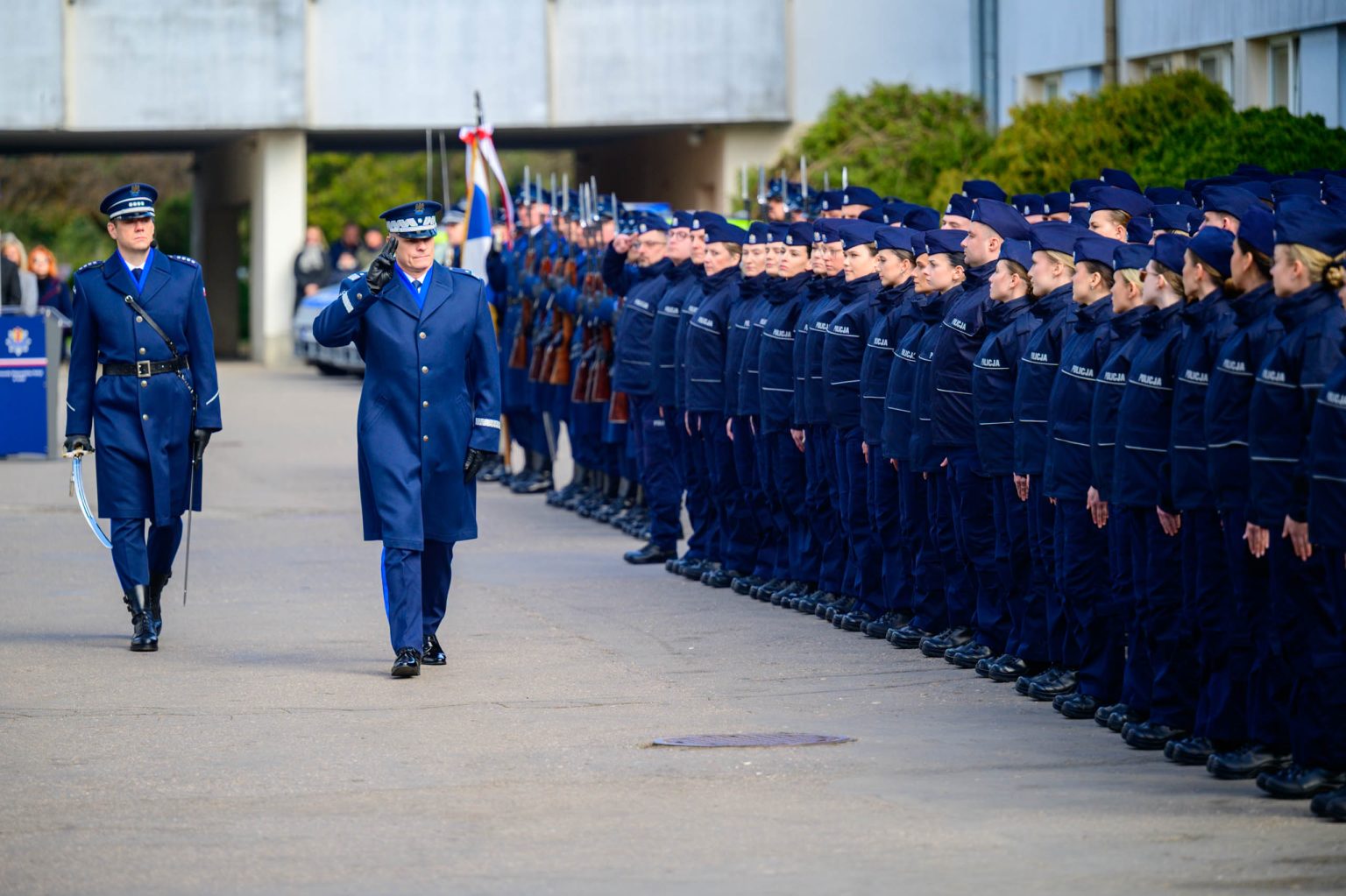 Subowanie nowych funkcjonariuszy policji w Lodzi fot Sebastian Szwajkowski 7