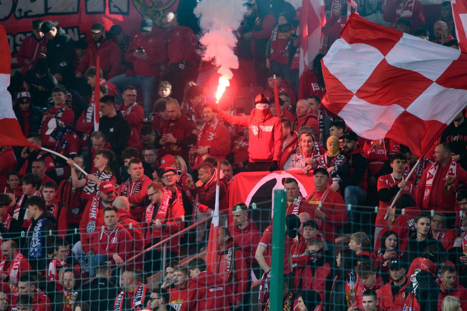 Widzew Lodz vs Bruk Bet Termalica Nieciecza fot Sebastian Szwajkowski