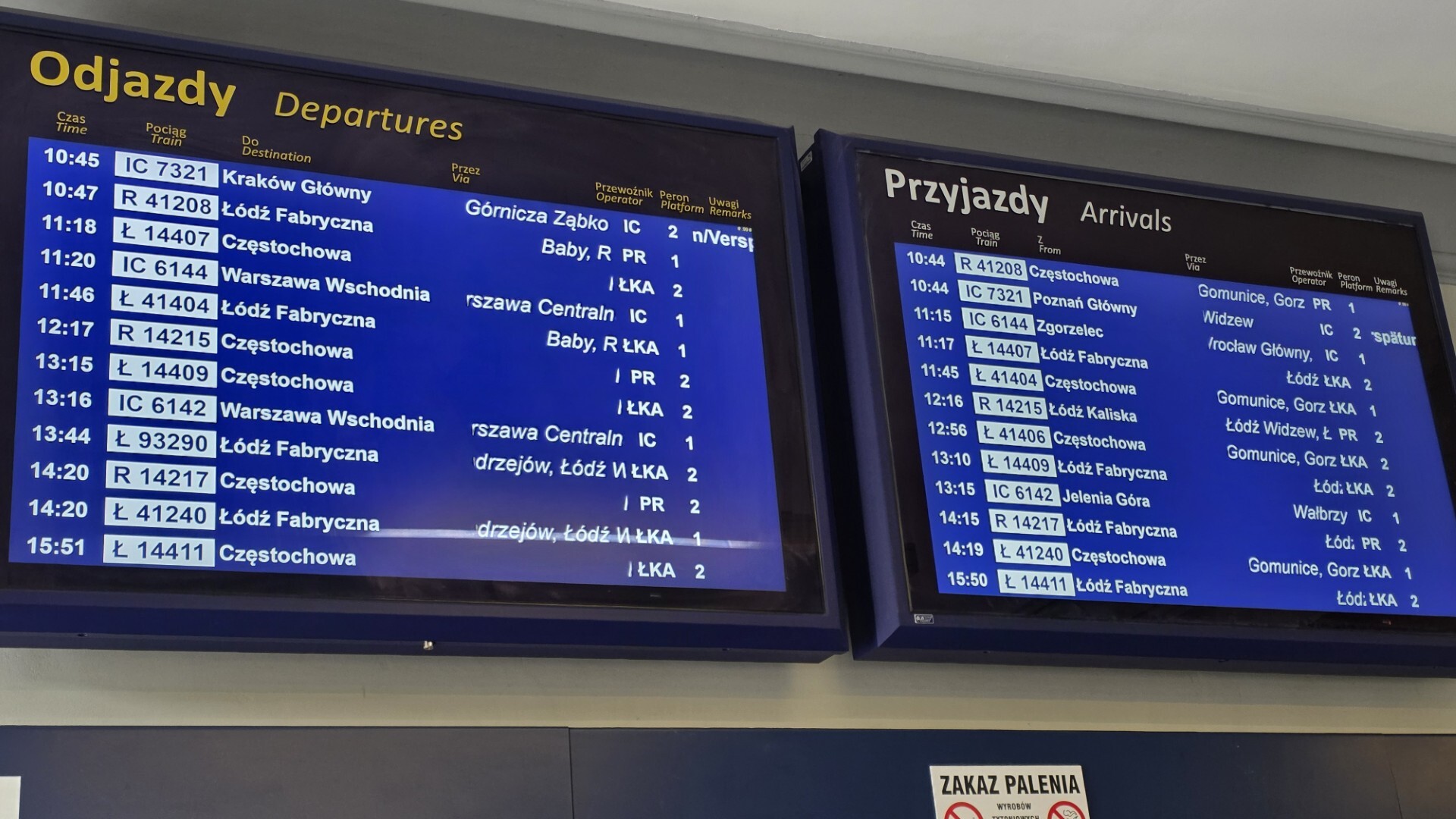 Mniej pociągów z Piotrkowa Trybunalskiego. „Znalazł się na peryferiach komunikacyjnych...”