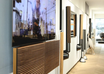 Dlaczego warto przetestować produkt przed zakupem? Odwiedź salon Bang & Olufsen w Warszawie