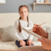 NFZ jednak poszerza listę ośrodków zajmujących się terapią psychologiczną dzieci i młodzieży. Będą kolejne dwie umowy