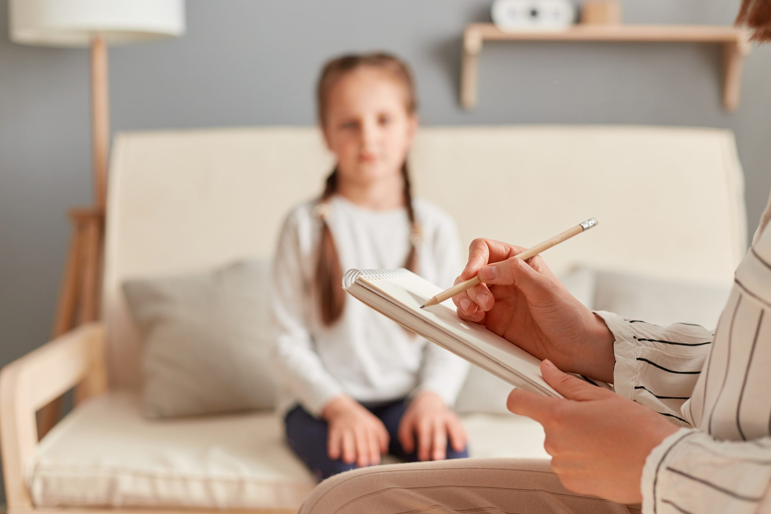 NFZ jednak poszerza listę ośrodków zajmujących się terapią psychologiczną dzieci i młodzieży. Będą kolejne dwie umowy