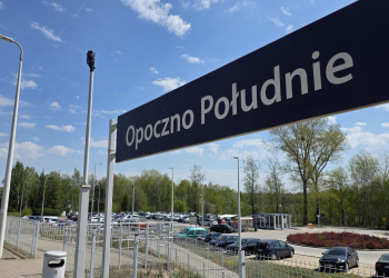 Nowoczesny dworzec kolejowy w Opocznie. Pasażerowie zgodnie przyznają: "Dworzec jest potrzebny" [ZDJĘCIA]