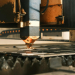 Straty materiału przy cięciu metalu – jak oszczędzić surowiec?